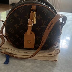 Louis Vuitton Boite Chapeau Souple MM
